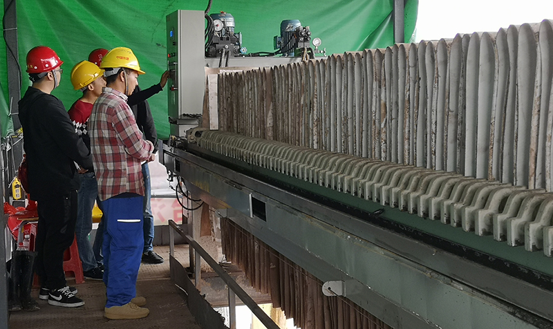 板框丝瓜视频在线看黄片